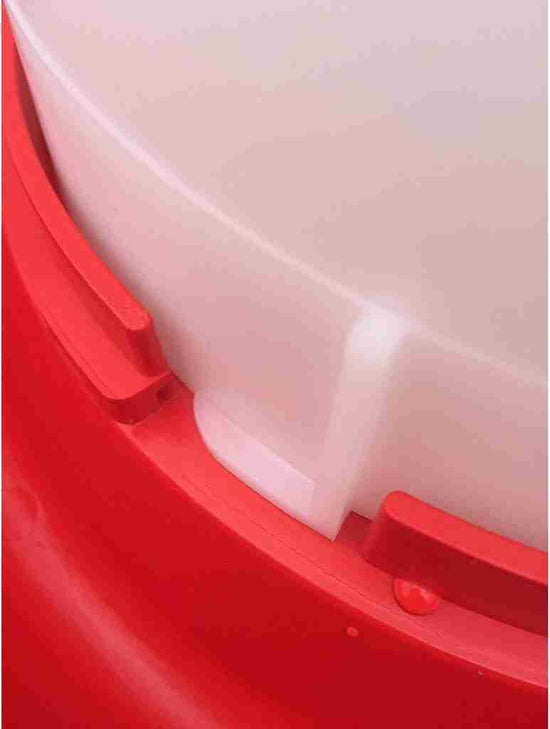3 Gallon Heated Plastic Poultry Fount 3 Gallon Heated Plastic Poultry Fount